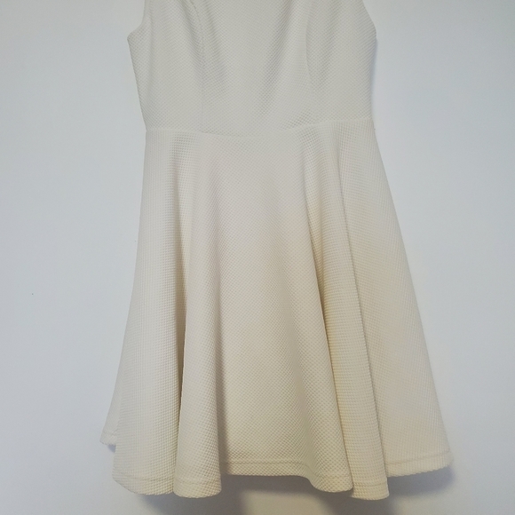 Lulu's Gal About Town White Skater Dress - Picture 9 of 10